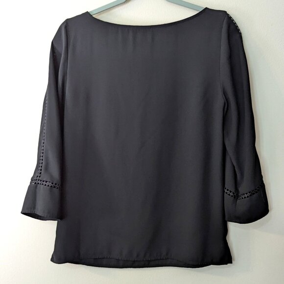 Talbots Women's Black Lattice Detailed 3/4 Sleeve Blouse. Size XS - Picture 3 of 4